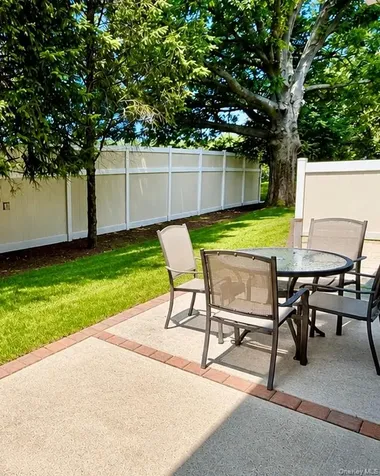 115 Autumn Drive Plainview NY 11803