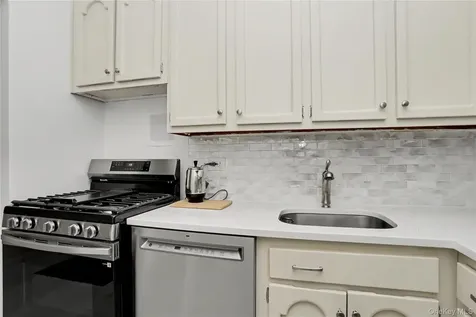 70 Barker Street Mount Kisco NY 10549