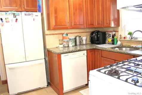 59 Aka 61 Joan Drive Yonkers NY 10704