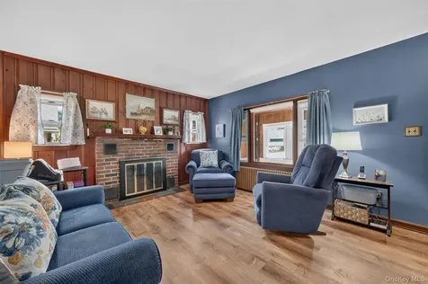 221 1st Street Buchanan NY 10511