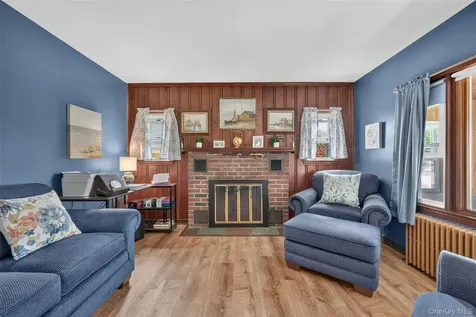 221 1st Street Buchanan NY 10511