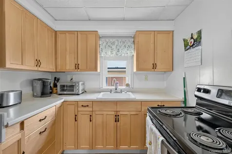 221 1st Street Buchanan NY 10511