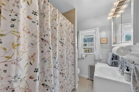 221 1st Street Buchanan NY 10511