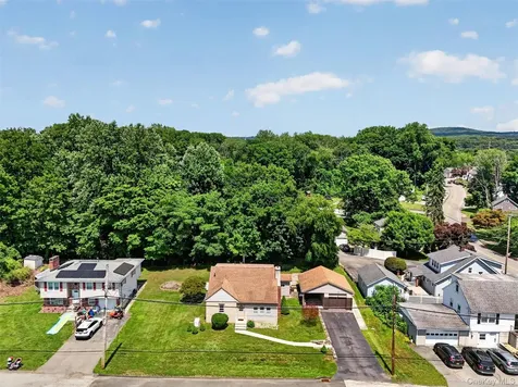 221 1st Street Buchanan NY 10511