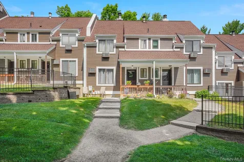 9 Heritage Drive Harriman NY 10926