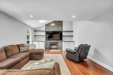 52 Elmhurst Avenue Medford NY 11763