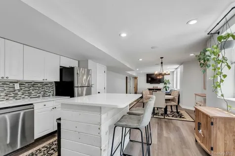 52 Elmhurst Avenue Medford NY 11763