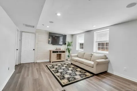 52 Elmhurst Avenue Medford NY 11763