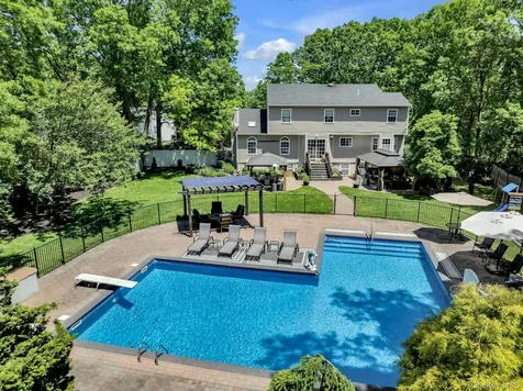 52 Elmhurst Avenue Medford NY 11763
