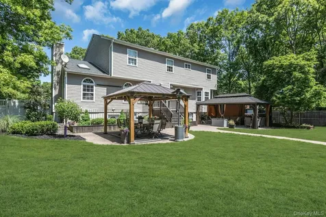 52 Elmhurst Avenue Medford NY 11763