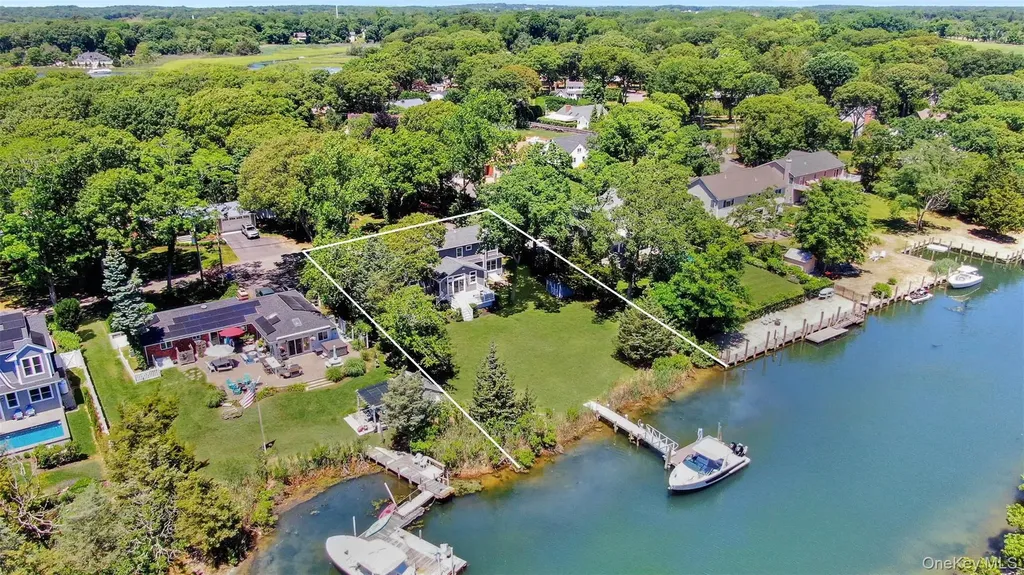 4210 Ole Jule Lane Mattituck NY 11952