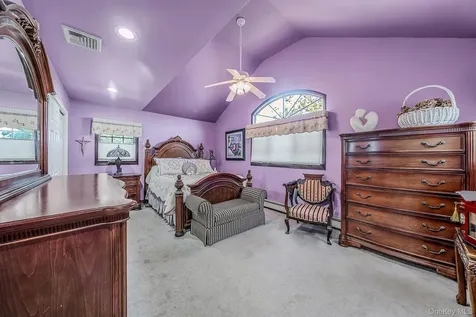 3720 Farmedge Court Bethpage NY 11714