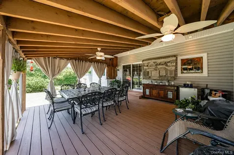 3720 Farmedge Court Bethpage NY 11714