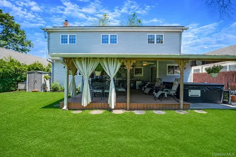 3720 Farmedge Court Bethpage NY 11714