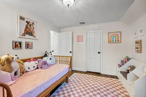 152 Bay Drive Massapequa NY 11758