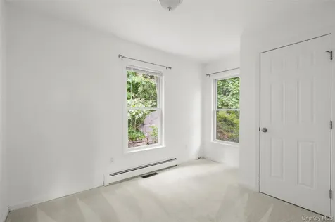 109 Tanglewylde Road Lake Peekskill NY 10537