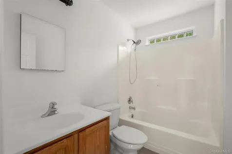 109 Tanglewylde Road Lake Peekskill NY 10537
