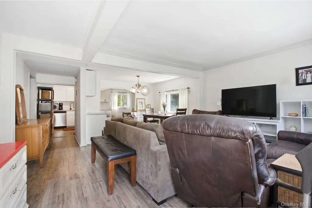 123 Haviland Drive Patterson NY 12563