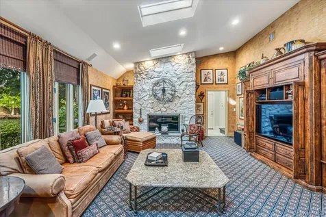 11 Wenwood Drive Brookville NY 11545