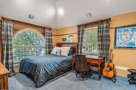 11 Wenwood Drive Brookville NY 11545
