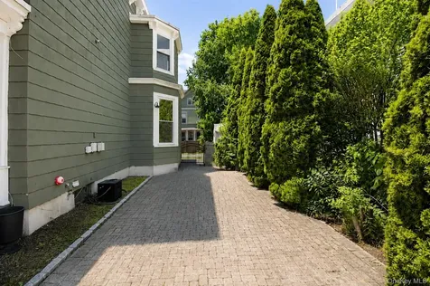 200 Nelson Avenue Peekskill NY 10566