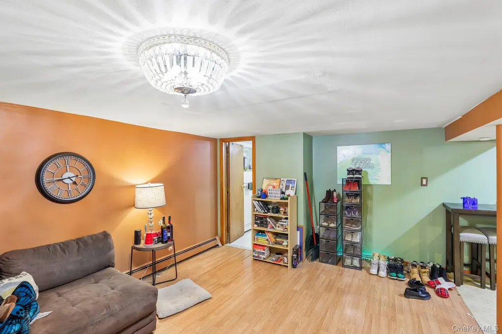 136-31 243rd Street Rosedale NY 11422