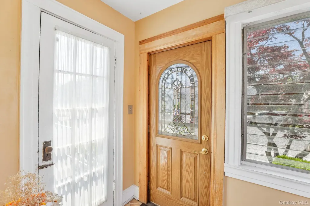 136-31 243rd Street Rosedale NY 11422