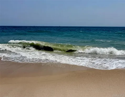 699 Dune Road Westhampton Dunes NY 11978