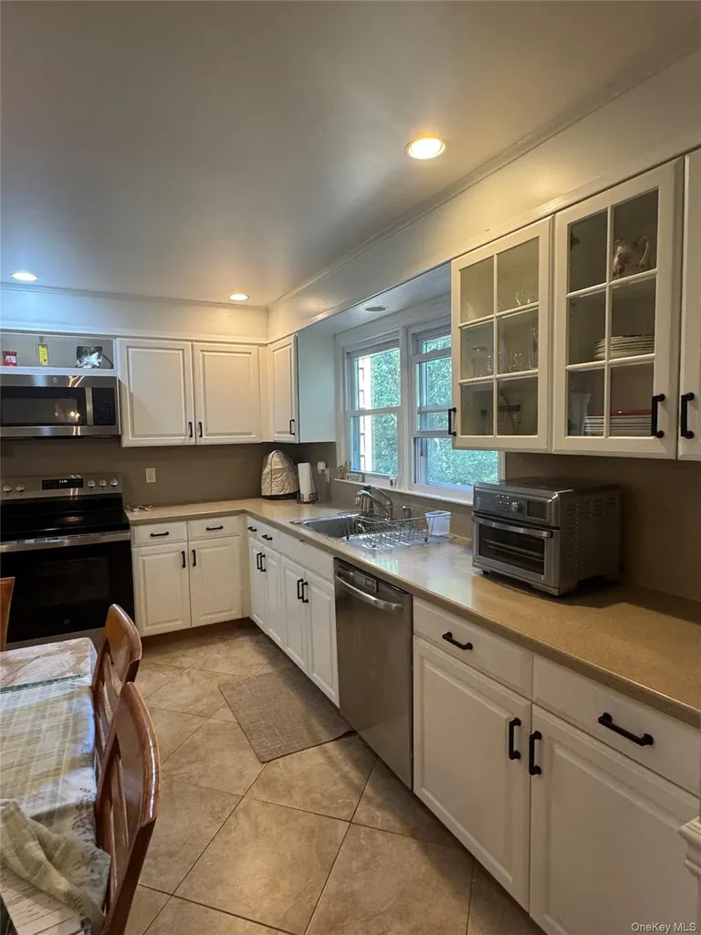 254 Park Avenue West Harrison NY 10604
