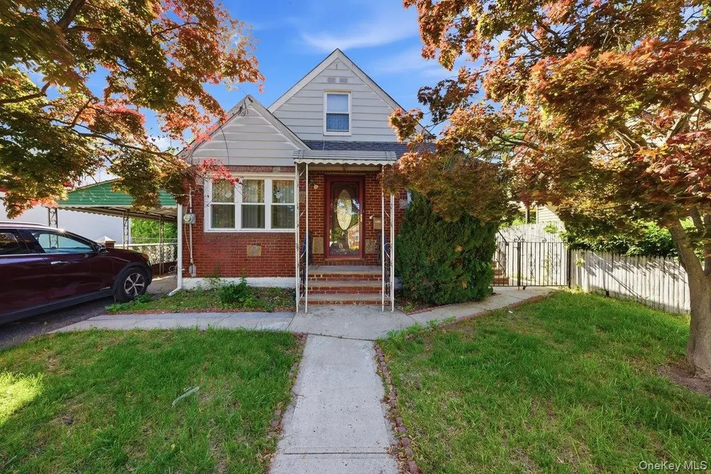 13170 221st Street Laurelton NY 11413