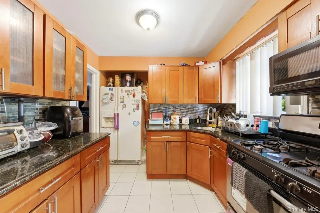 13170 221st Street Laurelton NY 11413