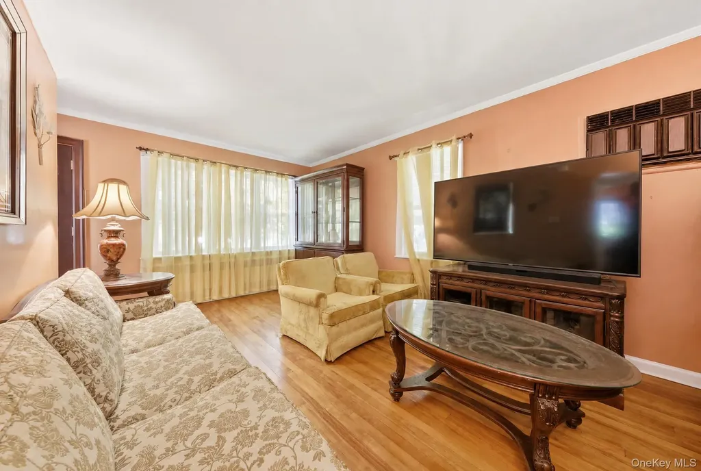 13170 221st Street Laurelton NY 11413