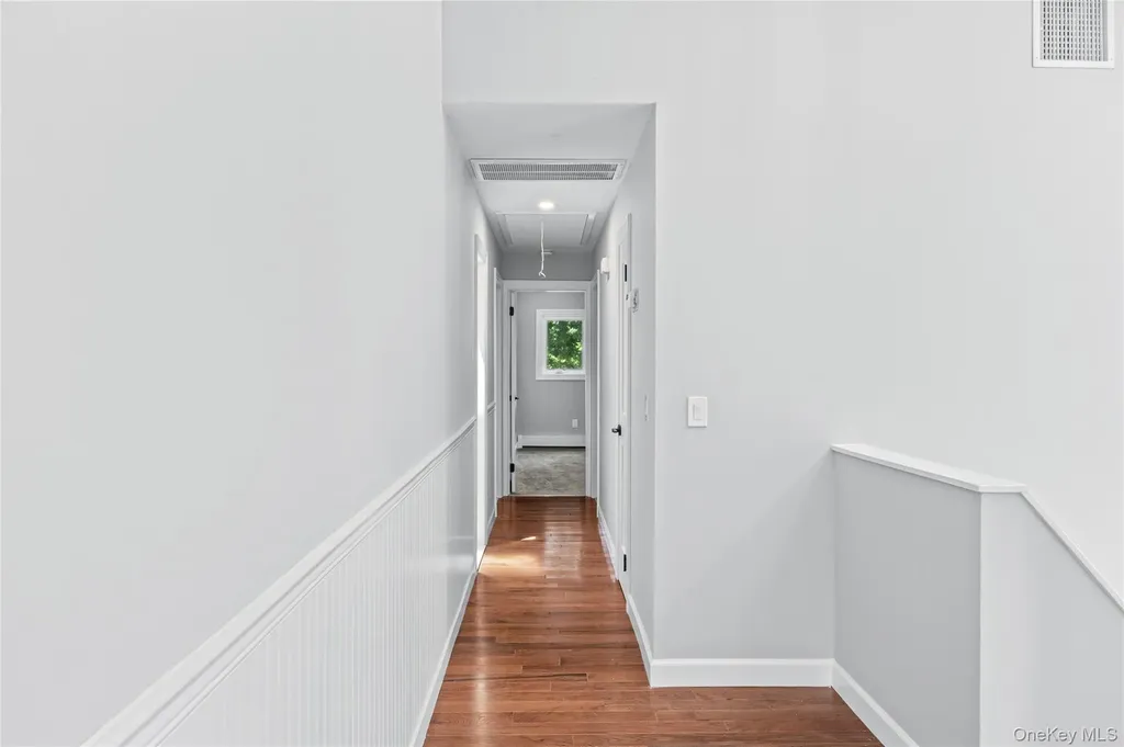 34 John Street N Shoreham NY 11786