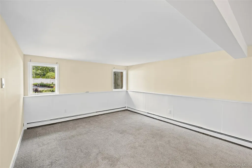 34 John Street N Shoreham NY 11786
