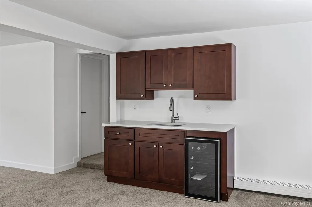 34 John Street N Shoreham NY 11786