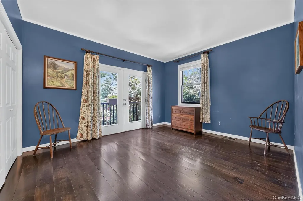 708 Kossuth Place Peekskill NY 10566