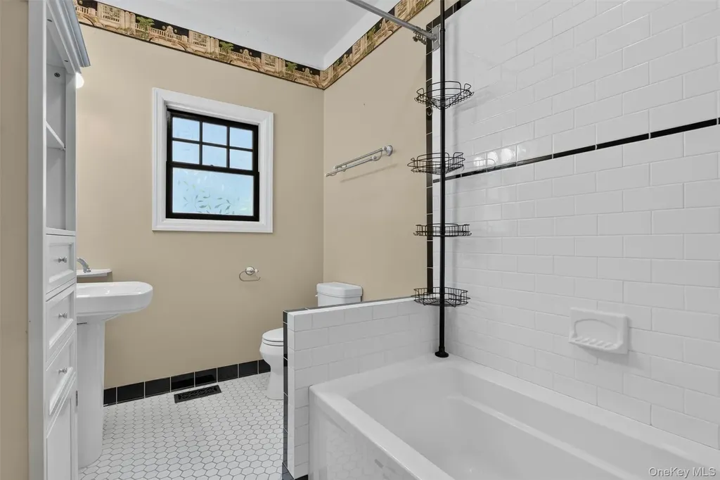 708 Kossuth Place Peekskill NY 10566