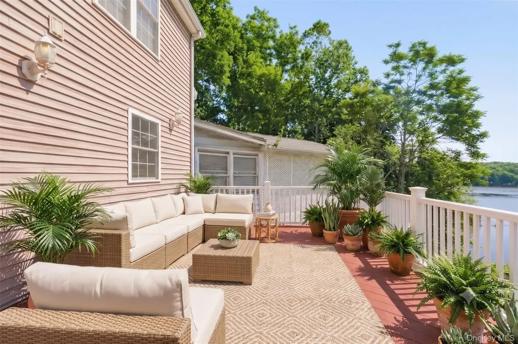 2770 W Main Street Wappingers Falls NY 12590