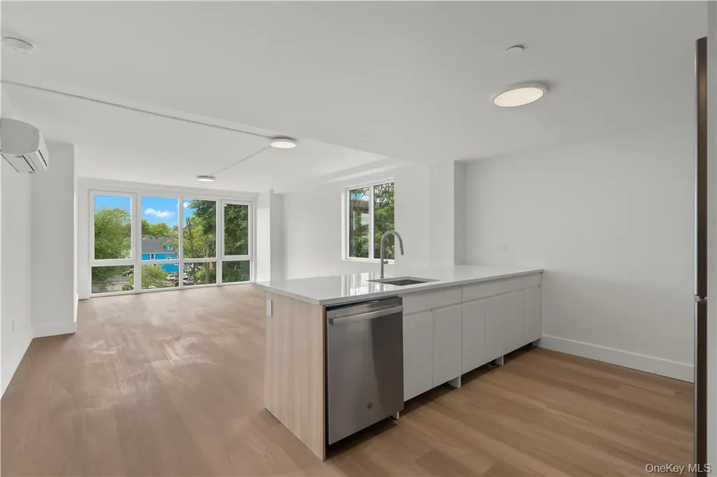 1 Lyon Place White Plains NY 10601