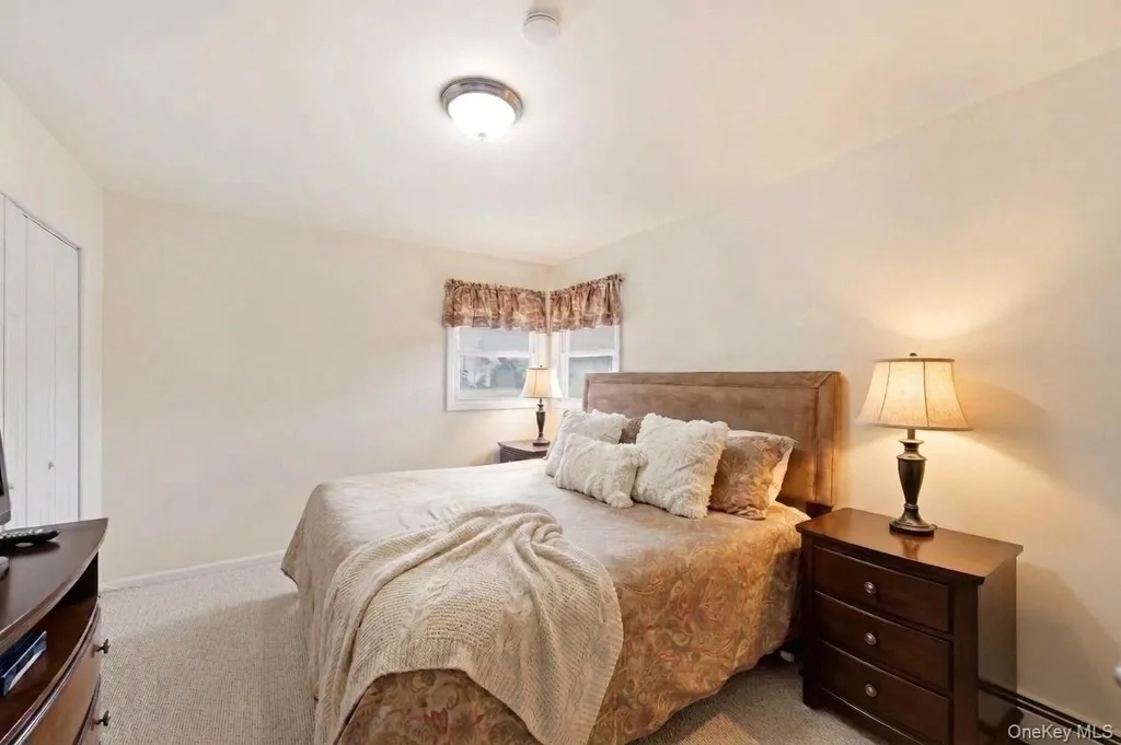 10 S Merrick Road Massapequa NY 11758