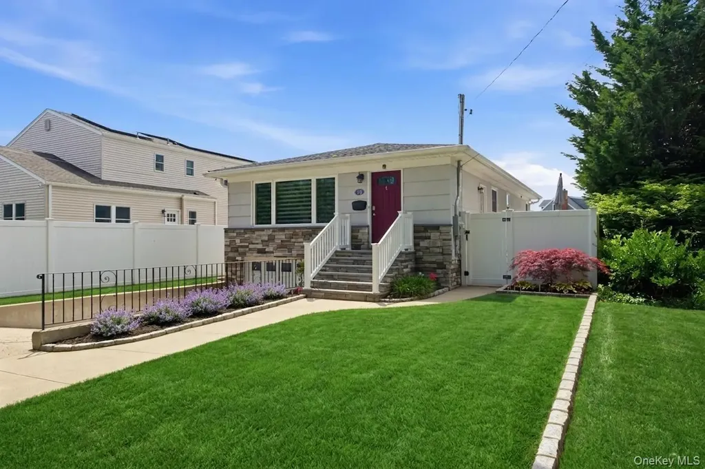 10 S Merrick Road Massapequa NY 11758