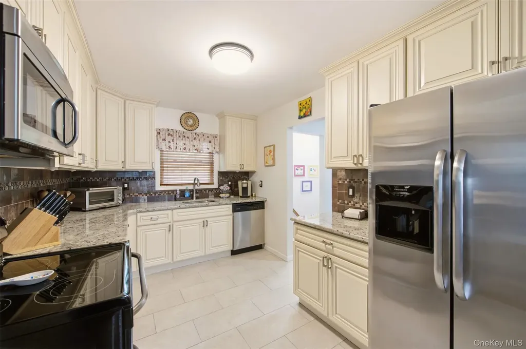 10 S Merrick Road Massapequa NY 11758