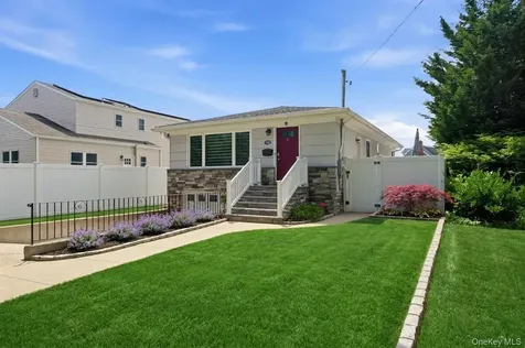 10 S Merrick Road Massapequa NY 11758