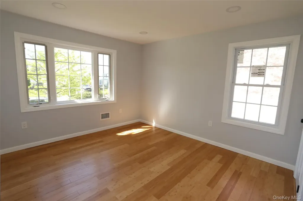 149 Brightwood Avenue Pearl River NY 10965