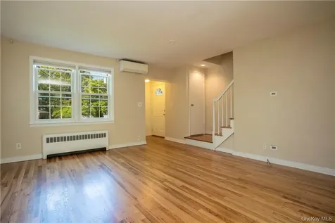 8 Elkan Road Larchmont NY 10538
