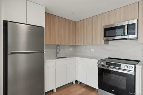 1 Lyon Place White Plains NY 10601