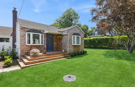 15 Indian Hill Road East Hampton NY 11937
