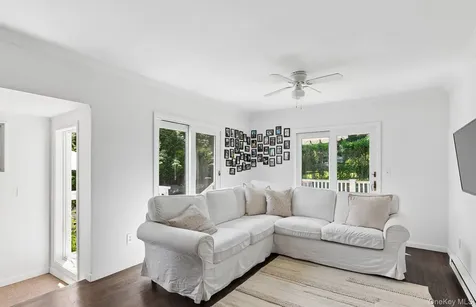 15 Indian Hill Road East Hampton NY 11937