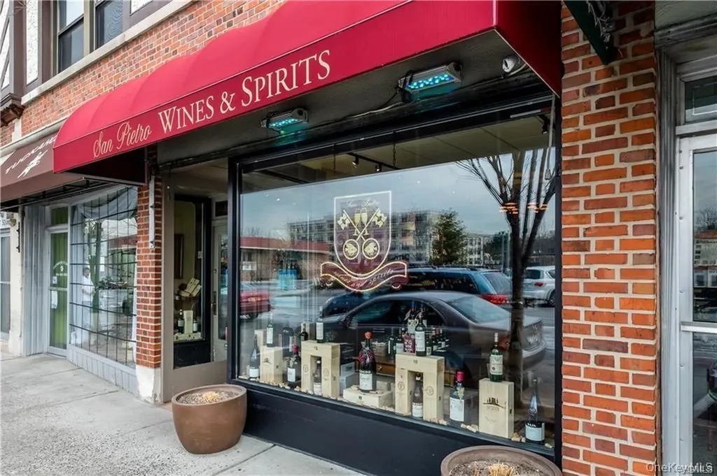 107 Kensington Road Bronxville NY 10708