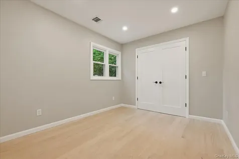 7 Surrey Road Massapequa NY 11758